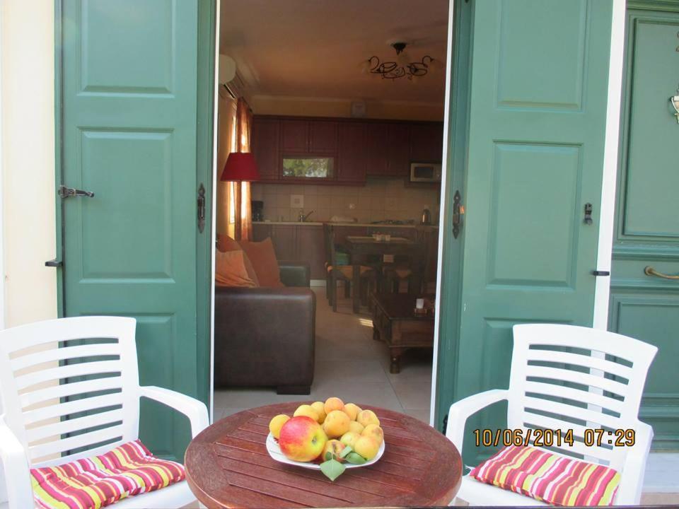 Coastline Villa Petra  Exterior foto